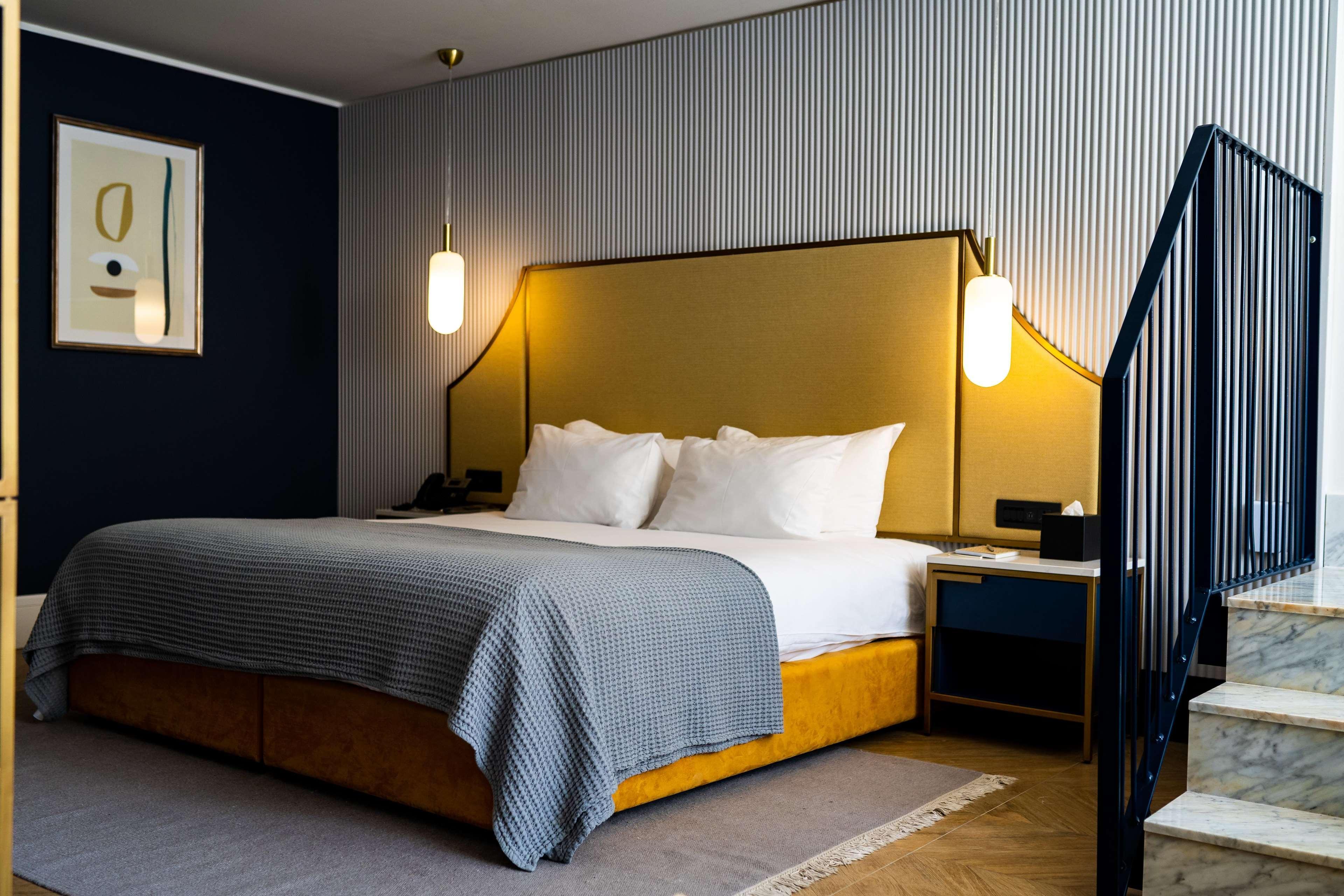 The Cumberland By Neu Collective Hotel Valletta Exterior photo
