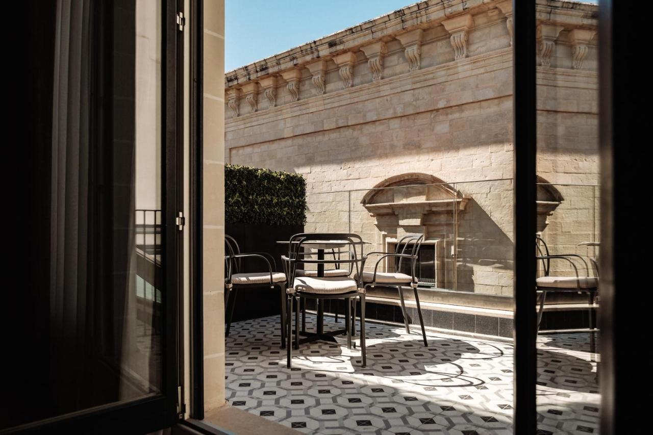 The Cumberland By Neu Collective Hotel Valletta Exterior photo